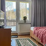 Radosna Pensión 3*